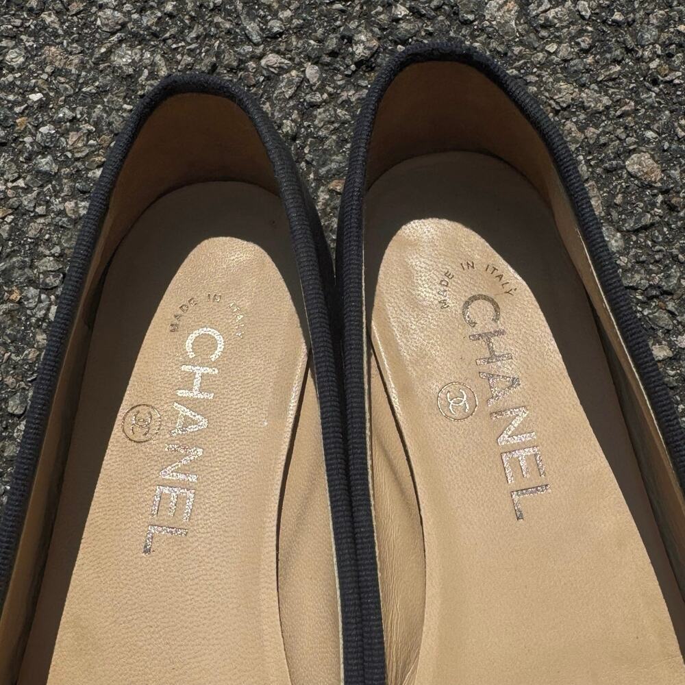 Authentic Chanel 37.5 Marine Dark Navy Blue (Like Black) Ballet Flats Caviar CC - Picture 15 of 15